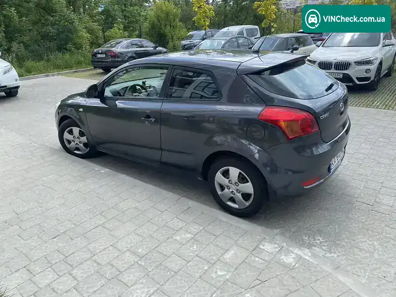 Kia Ceed 2008, фото з оголошення 2 з 17, VIN U5YFF23129L024807