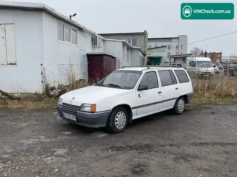 Opel Kadett 1988, фото з оголошення 1 з 12, VIN W0L000036J2585196