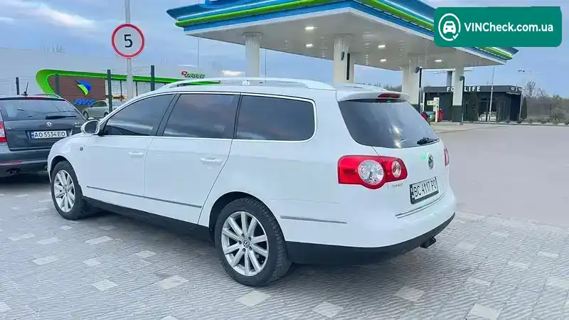 Volkswagen Passat 2009, фото з оголошення, VIN WVEZZZ3CZ9E116488