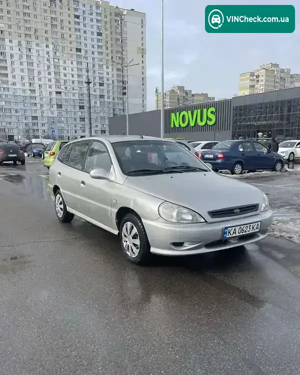 Kia Rio 2001, фото з оголошення 2 з 6, VIN KNEDC243226043836