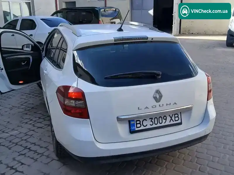 Renault Laguna 2011, фото з оголошення 2 з 6, VIN VF1KT1RG646116082