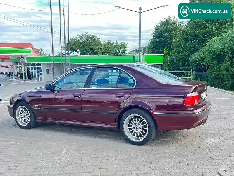 BMW 5 Series 1998, фото з оголошення 1 з 17, VIN WBADD11080BN69545