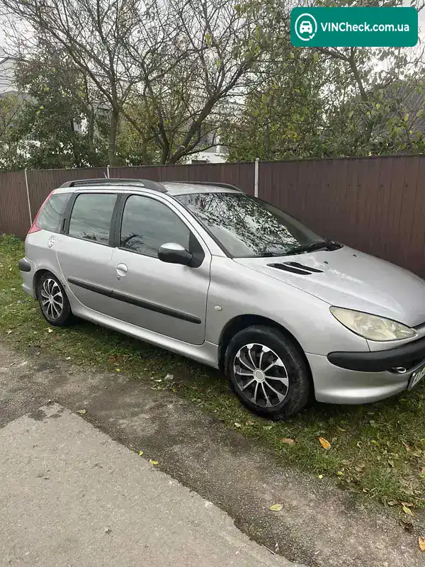 Peugeot 206 2004, фото з оголошення 1 з 13, VIN VF32EKFWA43844351