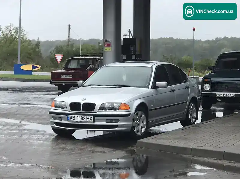 BMW 3 Series 2001, фото з оголошення 1 з 17, VIN WBAAL71040CA70229