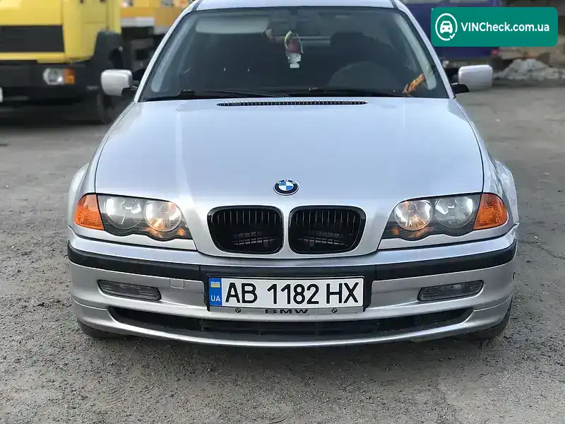 BMW 3 Series 2001, фото з оголошення 2 з 17, VIN WBAAL71040CA70229