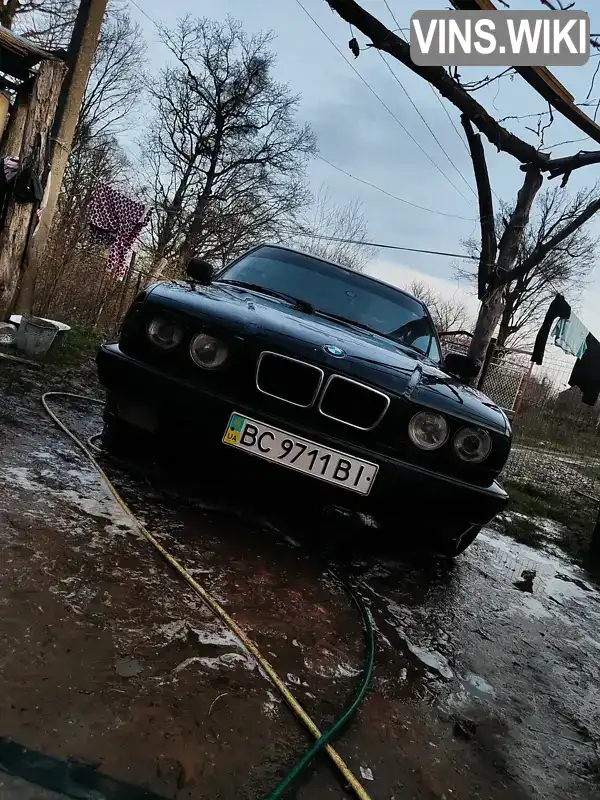 BMW 5 Series 1995, фото з оголошення 1 з 8, VIN WBA00000054713879