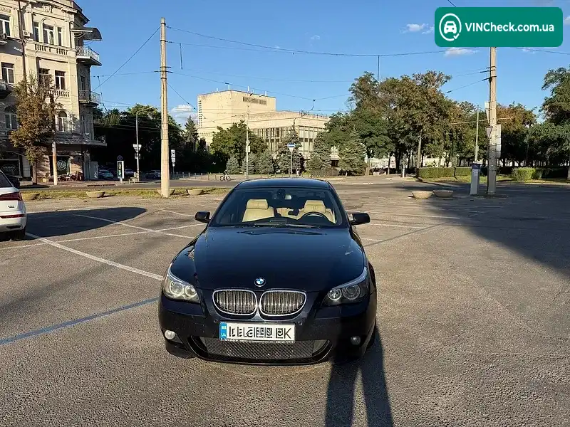 BMW 5 Series 2007, фото з оголошення 1 з 10, VIN WBANE71060CM08173