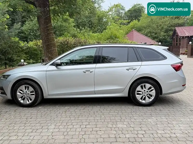 Skoda Octavia 2022, фото з оголошення 2 з 20, VIN TMBJJ7NX0NY110295