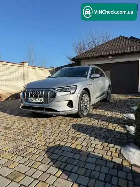 Audi e-tron 2019, фото з оголошення 1 з 21, VIN WA1VAAGE3KB010498