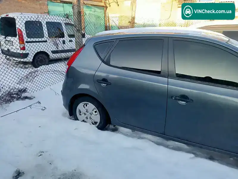 Hyundai i30 2009, фото з оголошення 1 з 10, VIN TMADB51CP9J042772
