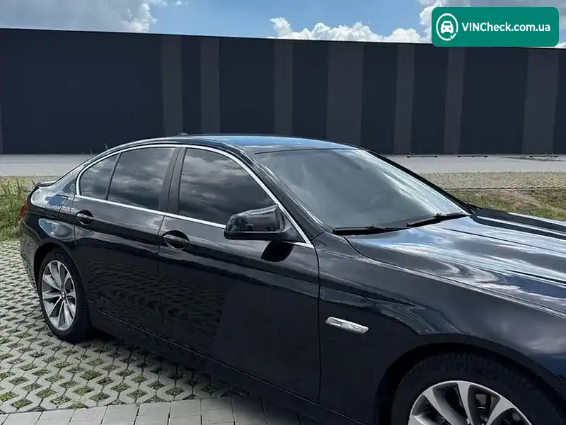 BMW 5 Series 2010, фото з оголошення 2 з 15, VIN WBAFW11020C639375