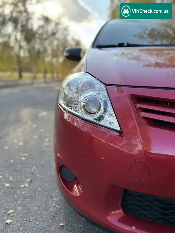 Toyota Auris 2010, фото з оголошення 2 з 12, VIN NMTKV58E50R057751
