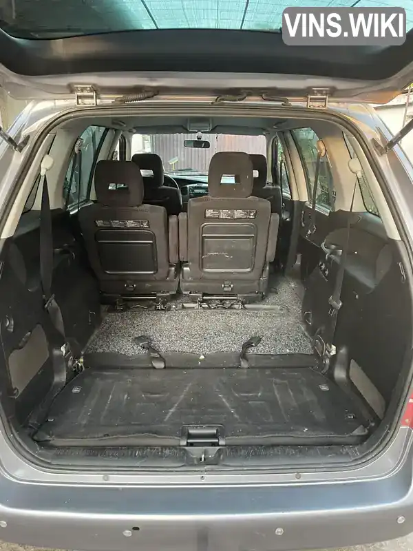 Mazda MPV 2004, фото з оголошення 2 з 16, VIN JMZLW69R250304829
