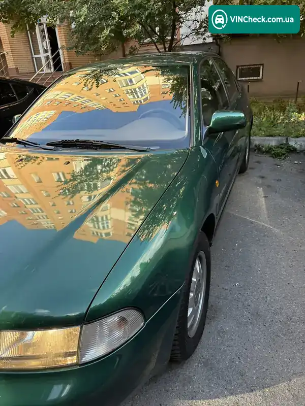 Audi A4 1997, фото з оголошення 2 з 16, VIN WAUZZZ8DZWA093784
