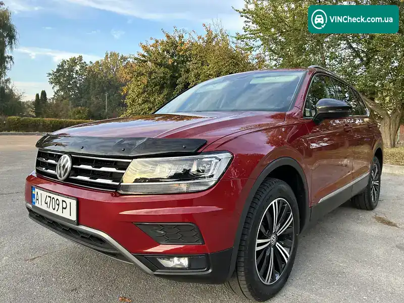 Volkswagen Tiguan 2017, фото з оголошення 1 з 20, VIN 3VV2B7AX9JM081992