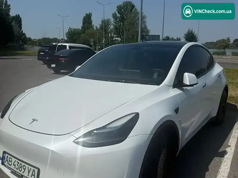 Tesla Model Y 2023, фото з оголошення 1 з 20, VIN 7SAYGAEE7PF802052