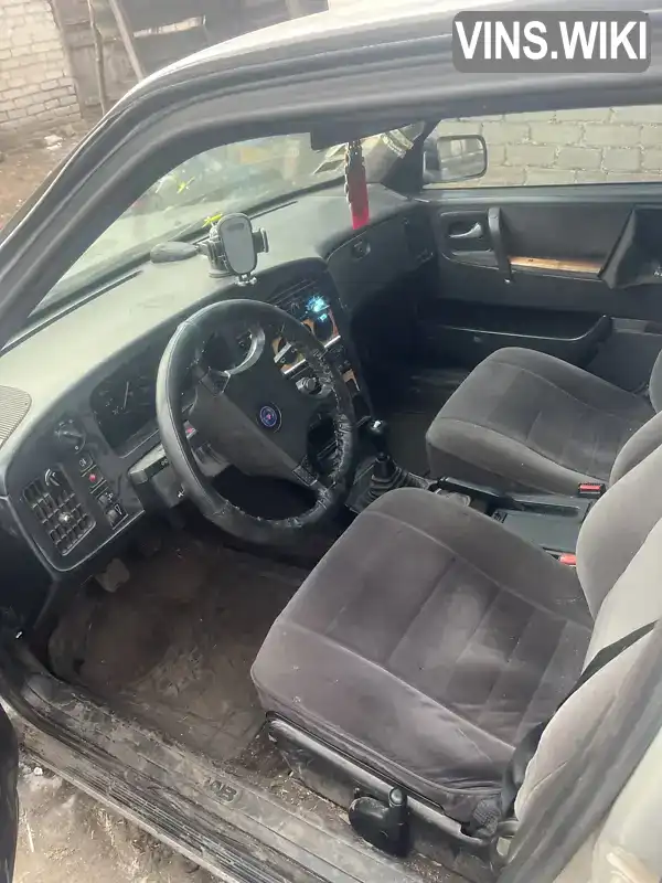 Saab 9000 1995, фото з оголошення 2 з 4, VIN LS2PEAMD4JCK00084