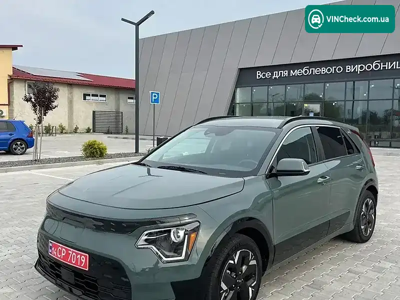 Kia Niro 2023, фото з оголошення 1 з 19, VIN KNDCR3L11P5050346
