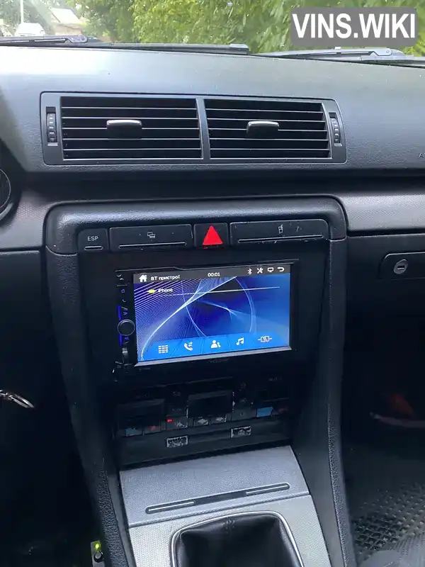 Audi A4 2001, фото з оголошення 2 з 7, VIN WAUZZZ8E42A112294