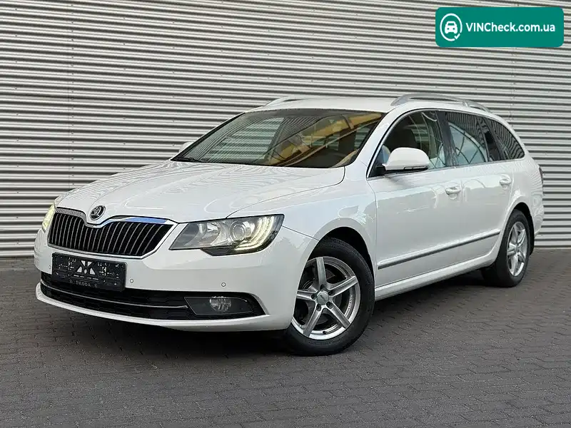 Skoda Superb 2015, фото з оголошення 2 з 20, VIN TMBJE73T8F9057622