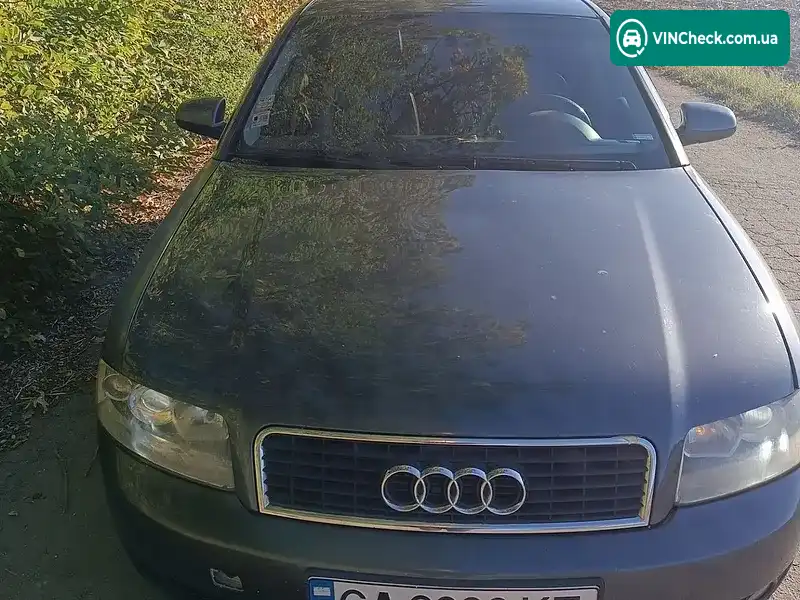 Audi A4 2002, фото з оголошення 2 з 15, VIN WAUZZZ8E12A280068