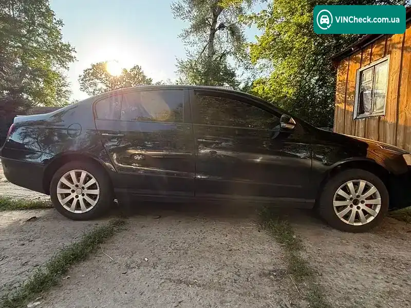 Volkswagen Passat 2005, фото з оголошення 2 з 7, VIN WVWZZZ3CZ6E036871