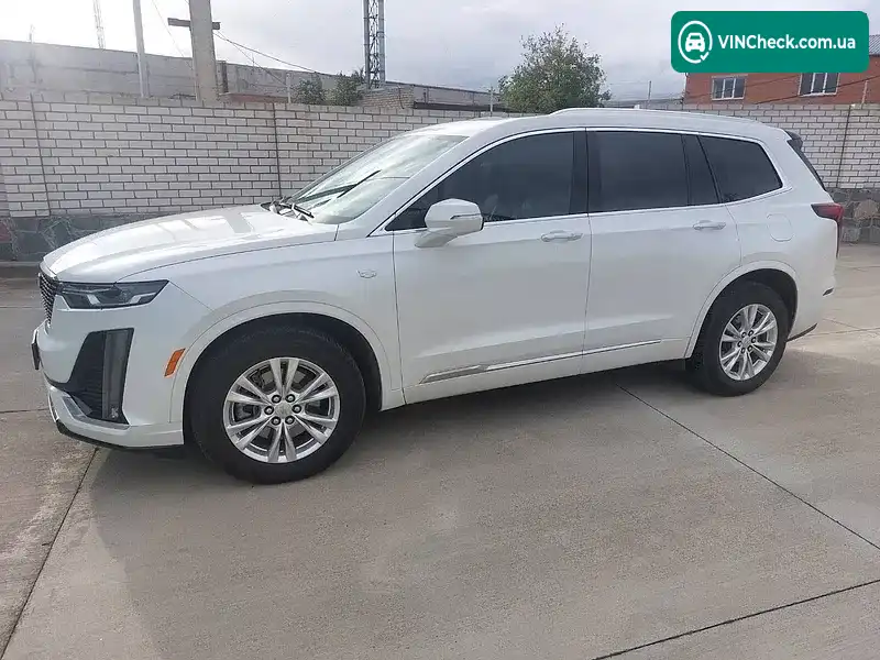 Cadillac XT6 2022, фото з оголошення 2 з 20, VIN 1GYKPAR4XNZ131076