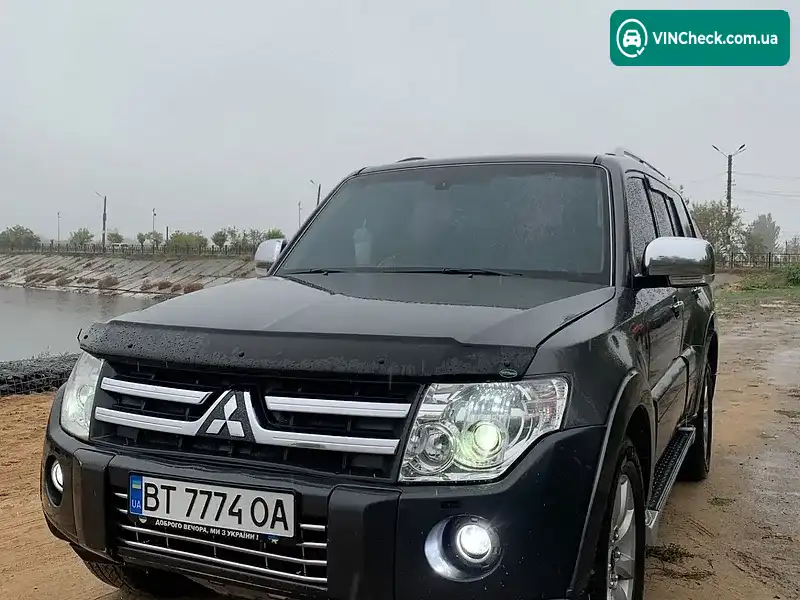 Mitsubishi Pajero Wagon 2011, фото з оголошення 1 з 18, VIN JMBLYV98WBJ001118
