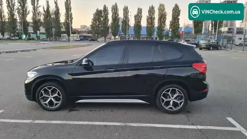 BMW X1 2017, фото з оголошення 1 з 21, VIN WBXHU7C37H5H37884