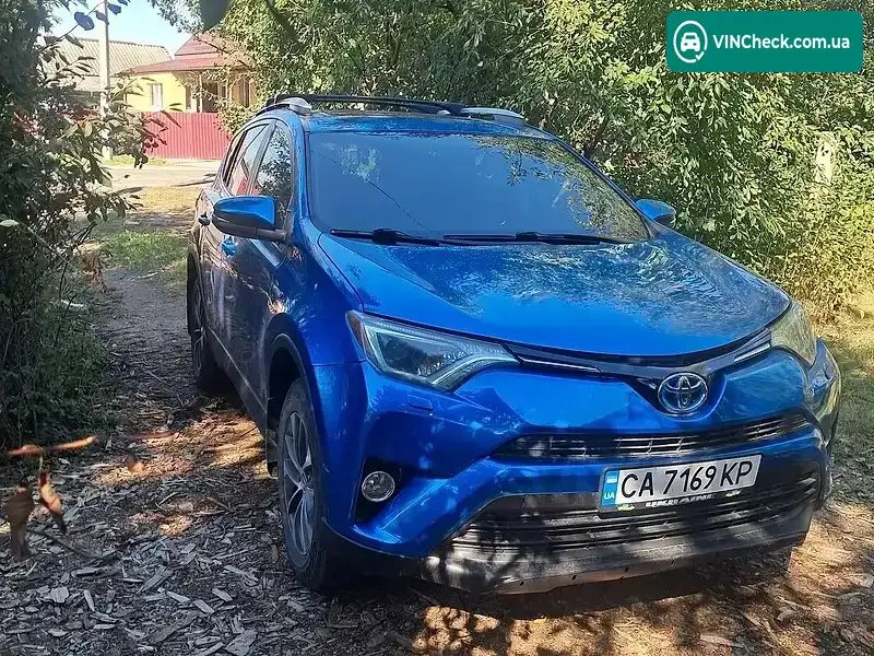 Toyota RAV4 2016, фото з оголошення 2 з 20, VIN JTMRJREV7GD012646