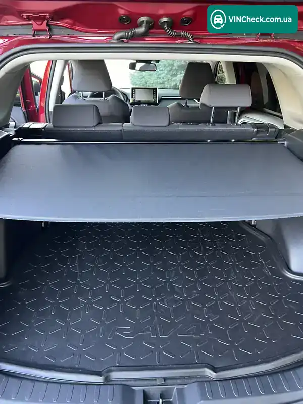 Toyota RAV4 2021, фото з оголошення 2 з 21, VIN JTMW43FV20D517585