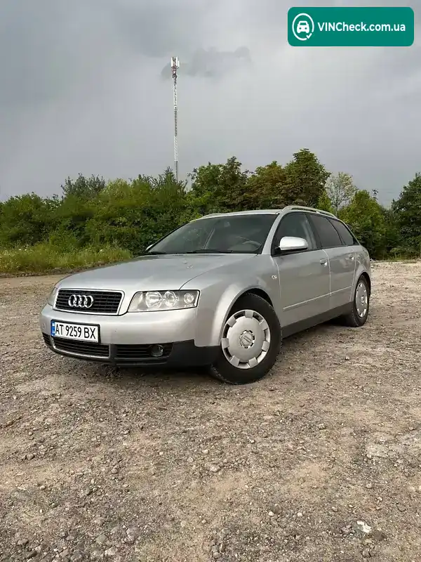 Audi A4 2002, фото з оголошення 2 з 15, VIN WAUZZZ8E52A283880