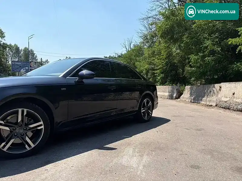 Audi A4 2018, фото з оголошення 2 з 20, VIN WAULMAF46JA213240