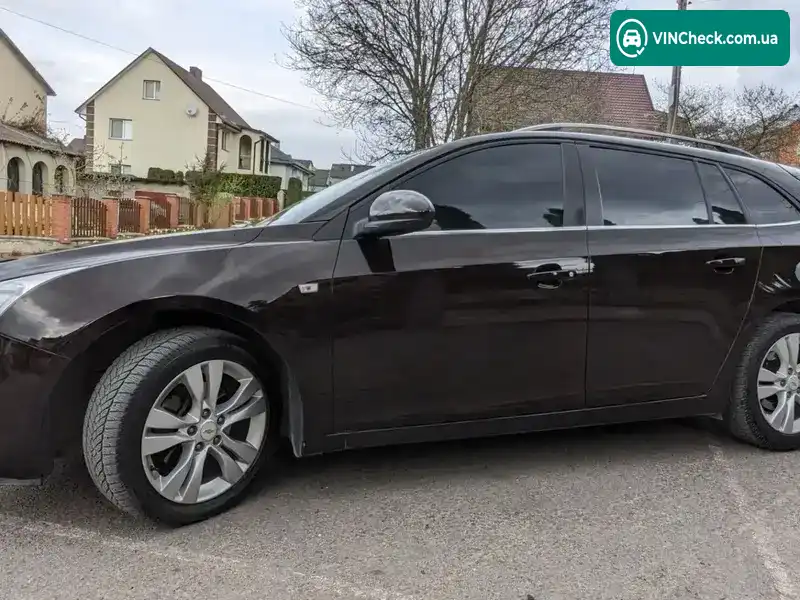 Chevrolet Cruze 2013, фото з оголошення 1 з 20, VIN KL1JA35Y9DK162445