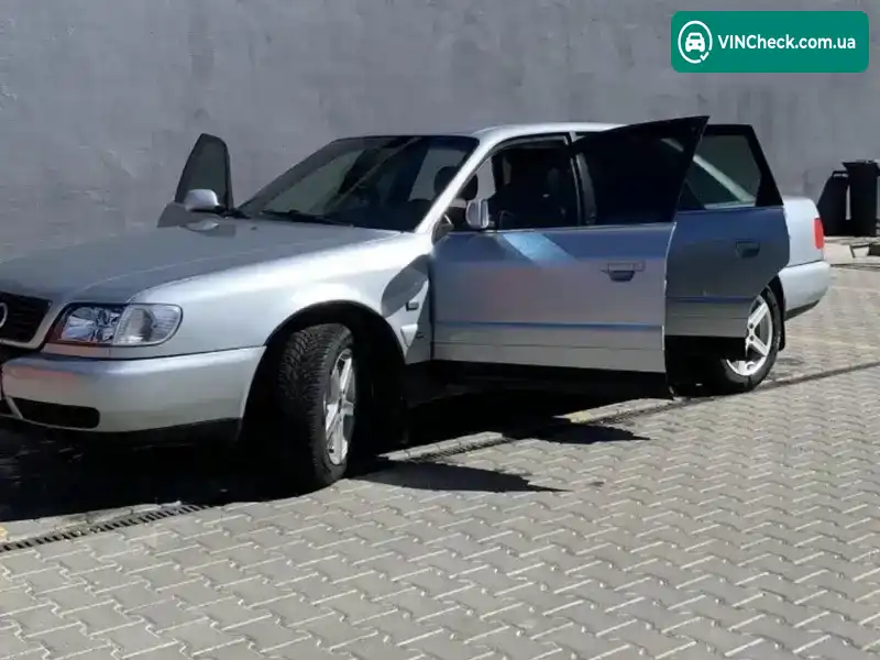 Audi A6 1996, фото з оголошення 2 з 6, VIN WAUZZZ4AZTN093544