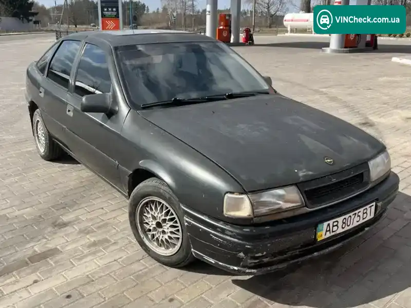 Opel Vectra 1993, фото з оголошення 1 з 17, VIN W0L000089P1201457