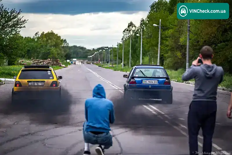 Volkswagen Golf 1992, фото з оголошення 2 з 4, VIN WVWZZZ1GZNP188075