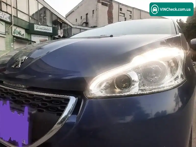 Peugeot 208 2013, фото з оголошення 2 з 20, VIN VF3CCHMZ0CT159210