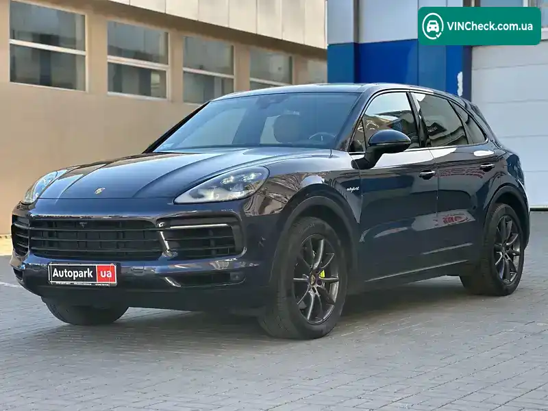 Porsche Cayenne 2018, фото з оголошення 1 з 21, VIN WP1ZZZ9YZKDA49092