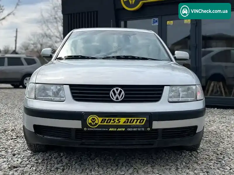 Volkswagen Passat 1999, фото з оголошення 2 з 21, VIN WVWZZZ3BZXE222986