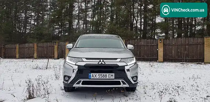 Mitsubishi Outlander 2018, фото з оголошення 1 з 20, VIN JA4AD3A30KZ032006