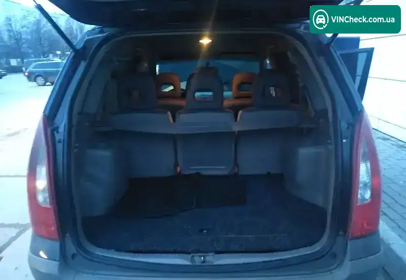 Mazda Premacy 2001, фото з оголошення 1 з 16, VIN JMZCP19R201146907