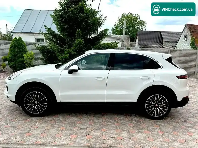 Porsche Cayenne 2020, фото з оголошення 2 з 17, VIN WP1AA2AYXMDA03986