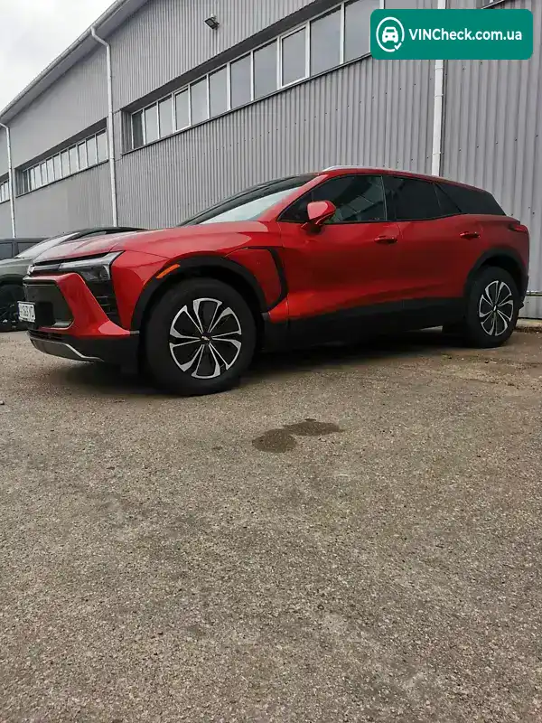 Chevrolet Blazer 2024, фото з оголошення 2 з 20, VIN 3GNKDBRJ4RS225099