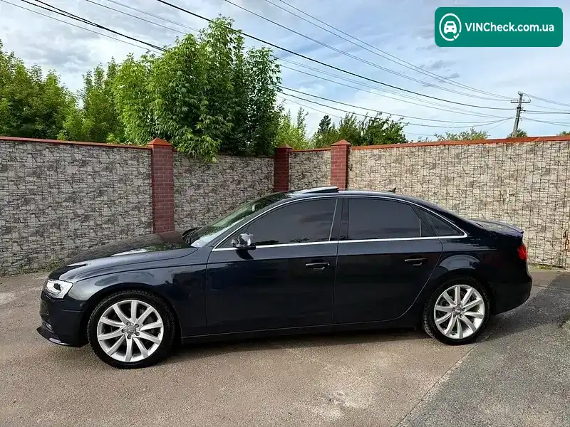 Audi A4 2012, фото з оголошення 2 з 21, VIN WAUFFAFL9DN021497