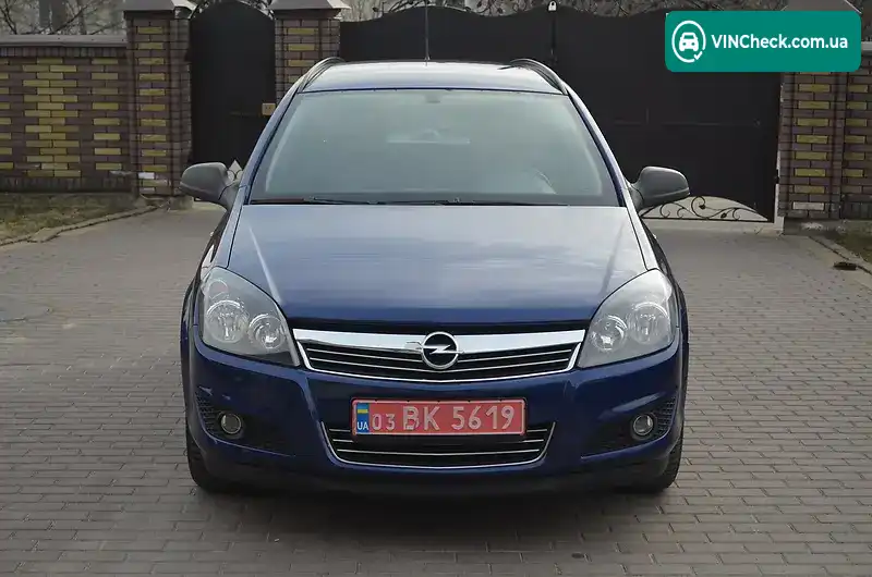Opel Astra 2010, фото з оголошення 2 з 20, VIN W0L0AHL35B5000975