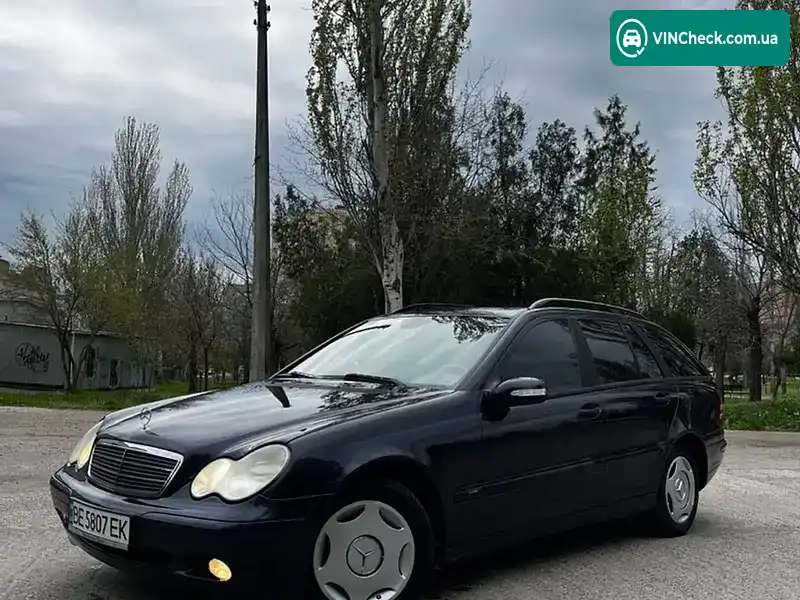 Mercedes-Benz C-Class 2004, фото з оголошення 1 з 10, VIN WDB2032071F672308