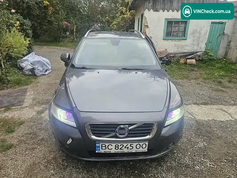 Volvo V50 2011, фото з оголошення 2 з 20, VIN YV1MW84F1B2624314