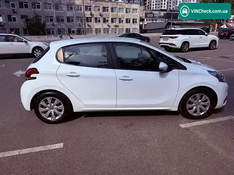Peugeot 208 2018, фото з оголошення 1 з 11, VIN VF3CCHMZ0JT031849