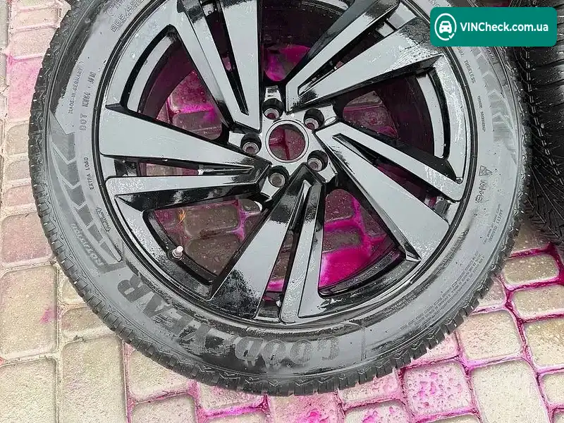 Volkswagen Touareg 2020, фото з оголошення 2 з 20, VIN WVGZZZCRZMD001133